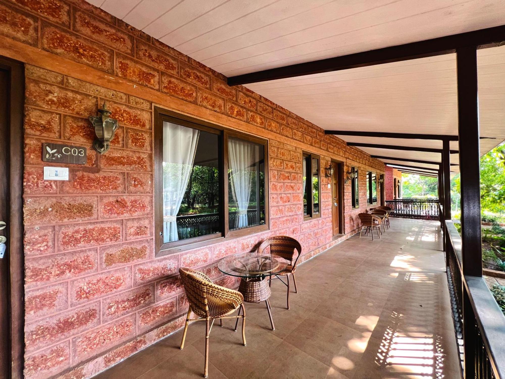 Tranquil Resort & Spa Mahābaleshwar Exterior foto